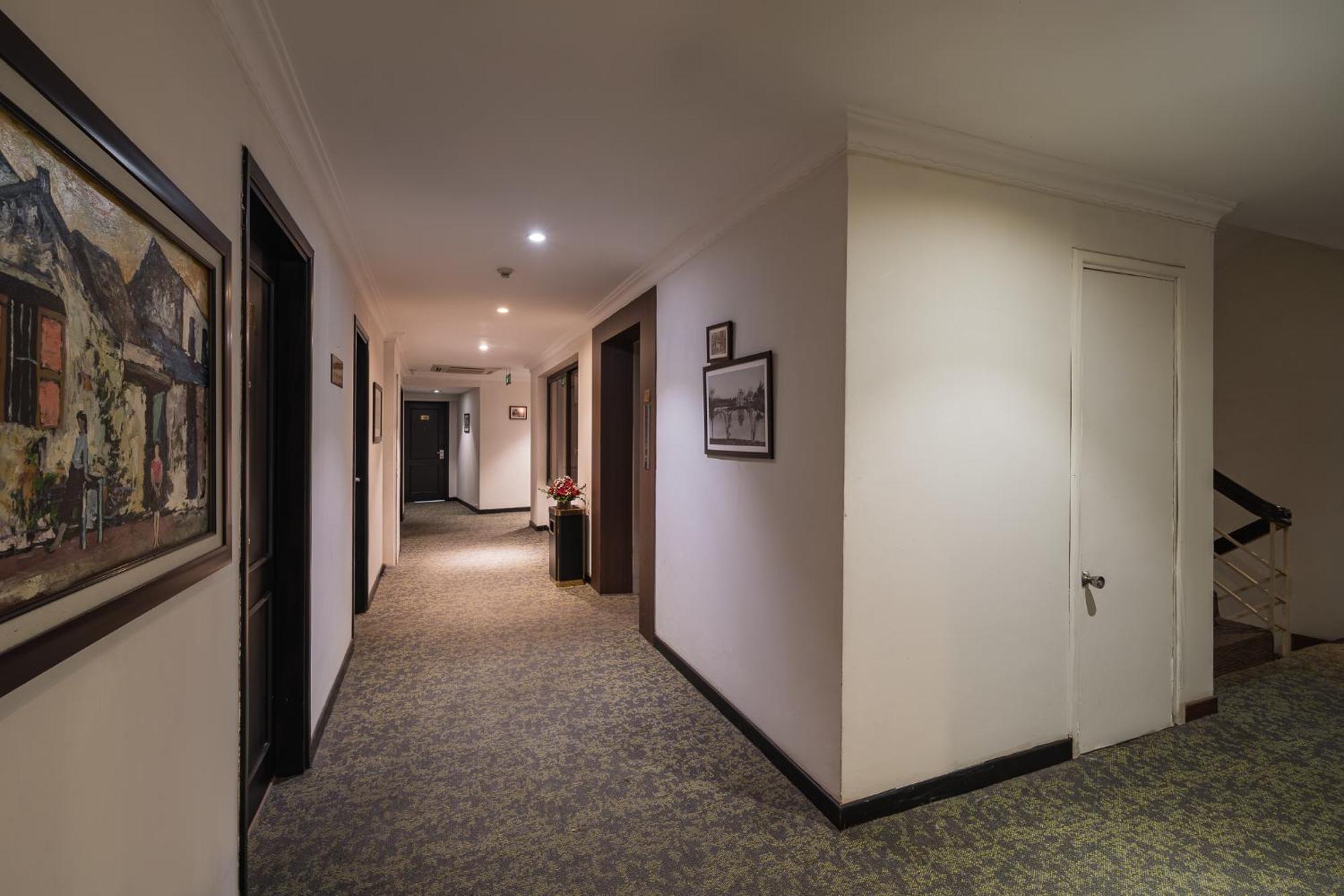 โรงแรมมอน รีเจนซี ฮานอย ภายนอก รูปภาพ