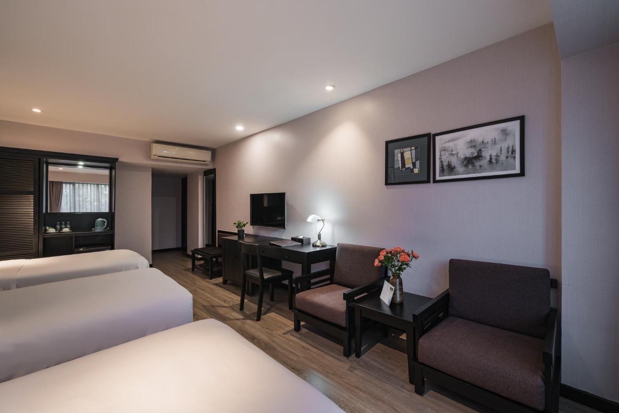 โรงแรมมอน รีเจนซี ฮานอย ภายนอก รูปภาพ